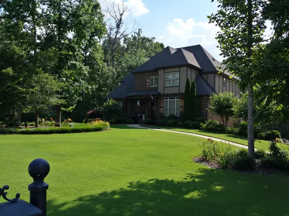 196 Shore Front Ln, Wilsonville, AL 35186