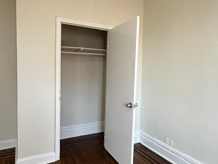 156 S Harrison St #605 — Photo 5