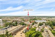 photo property thumbnail