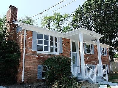 1st image of 14022 Giles St