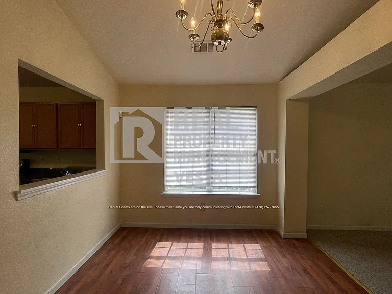 451 Crabapple Pl — Photo 6