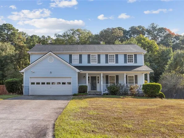 2940 Flintrock Way, Snellville, GA 30078