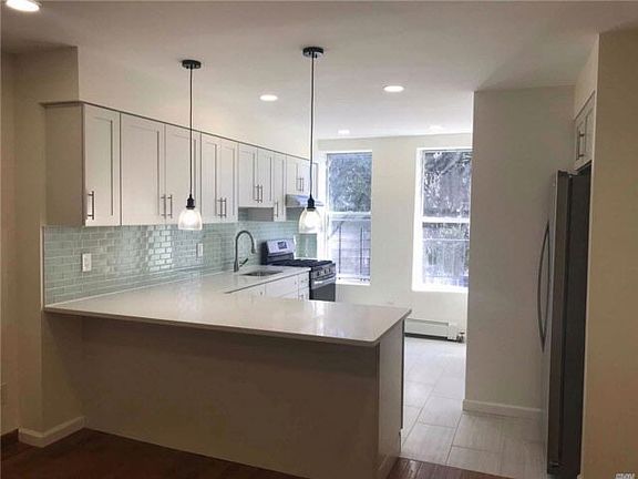 4th image of 7243 67th St APT 2L