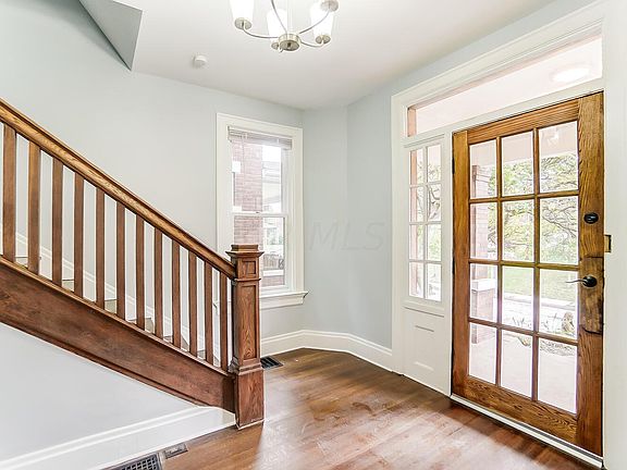 3rd image of 765 Bedford Ave