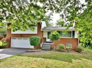 336 Millet Ln, Pittsburgh, PA 15236