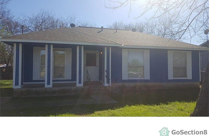 1st image of 2418 S Laredo St