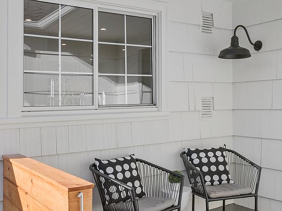 4th image of 108 Arrowood Ln