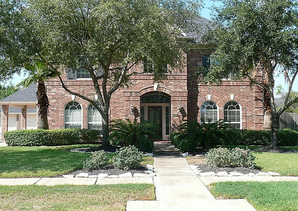 1st image of 22510 Wolfs Meadow Ln