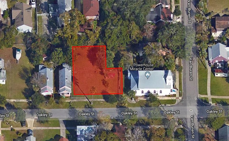 1st image of 1039 Oakley St