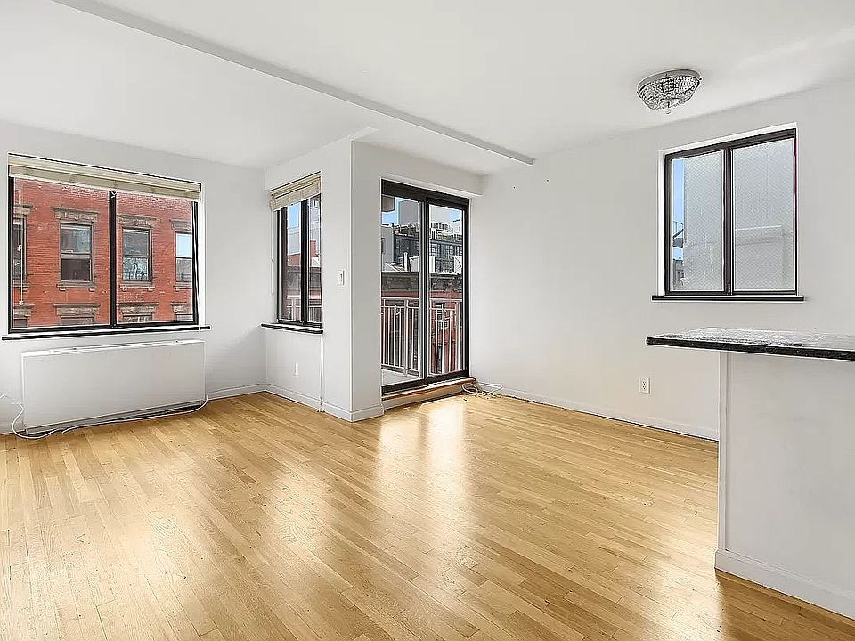 1st image of 259 Elizabeth St APT 5A