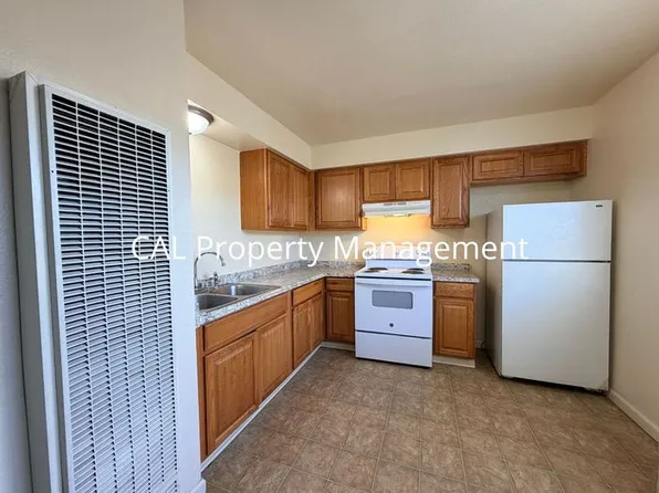 1059 N Sanborn Rd #3, Salinas, CA 93905
