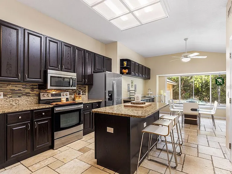 11634 Nellie Oaks Bnd — Photo 5