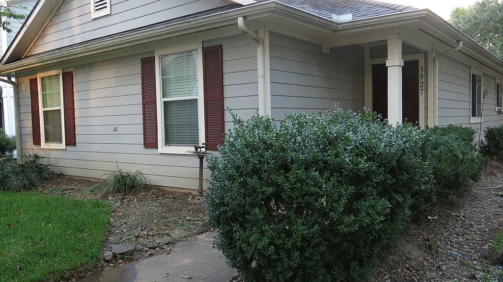 3927 Federal Ln - Property Image