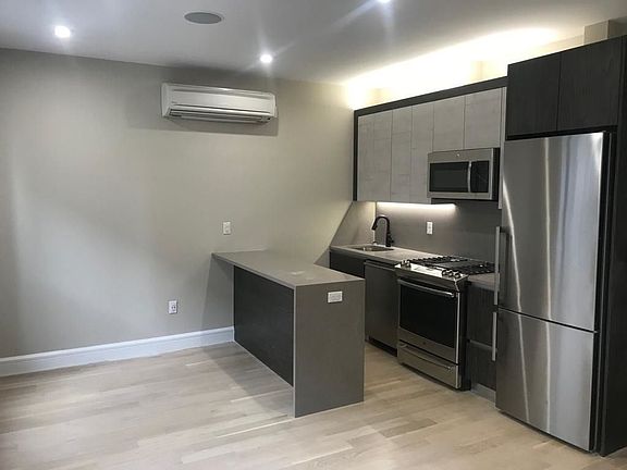 3rd image of 1151 Carroll St #4K