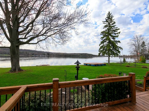 21 Prior Ln, Quinte West, ON K0K 2C0