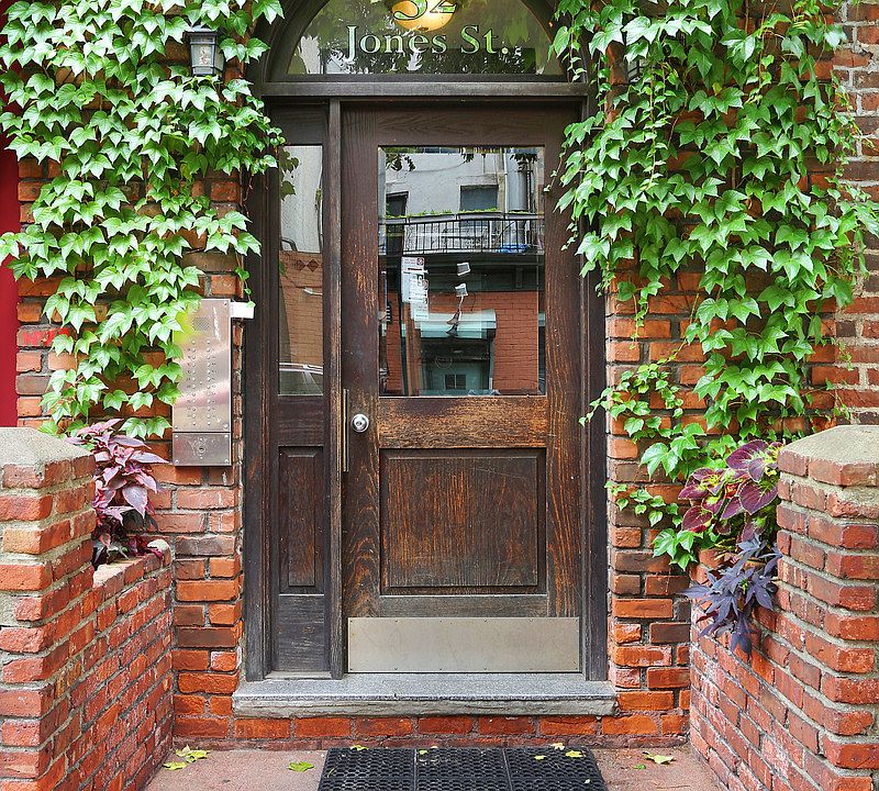 1st image of 32 Jones St APT 1d