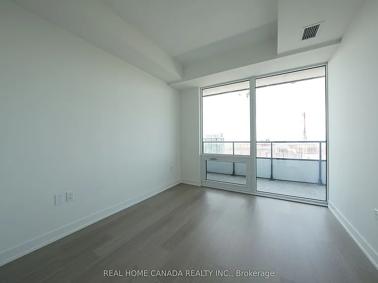 448 Burnhamthorpe Rd W #4712 — Photo 6