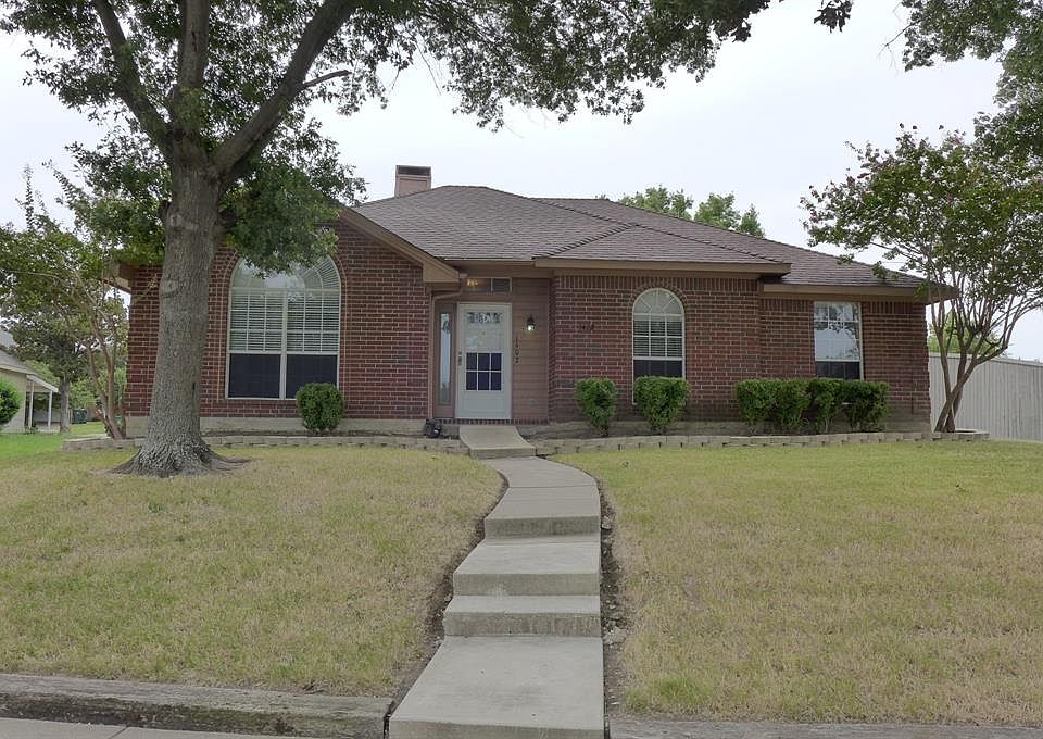 1st image of 1402 Beverly Dr