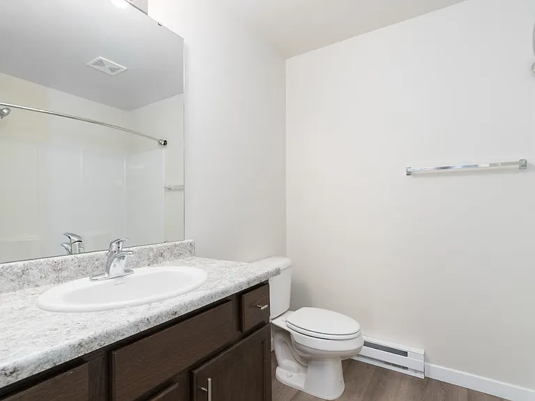 47 South — Photo 9