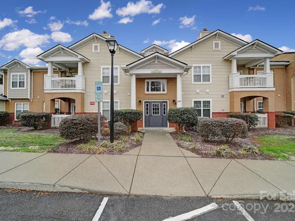 12325 Copper Mountain Blvd, Charlotte, NC 28277
