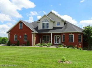 618 Summerhill Dr, Jefferson City, MO 65109