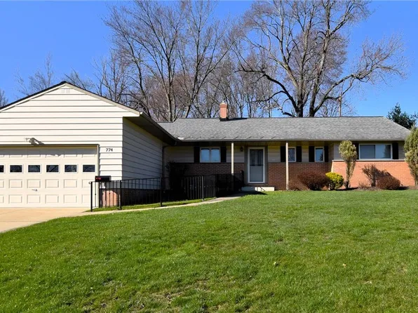 774 Radford Dr, Highland Heights, OH 44143