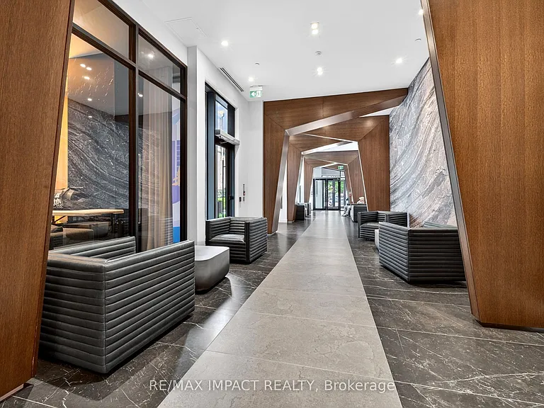 308 Jarvis St #813 — Photo 47