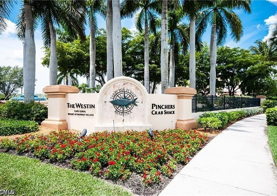 6061 Silver King Blvd #203