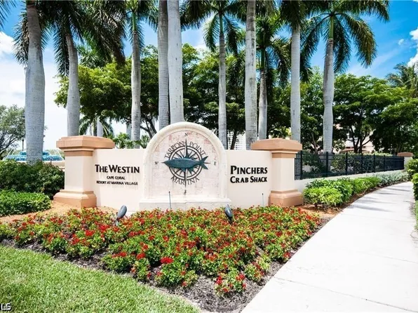 6061 Silver King Blvd, Cape Coral, FL