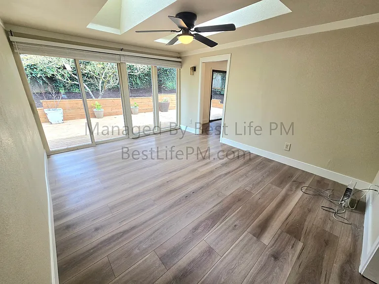150 Narain Ct — Photo 37