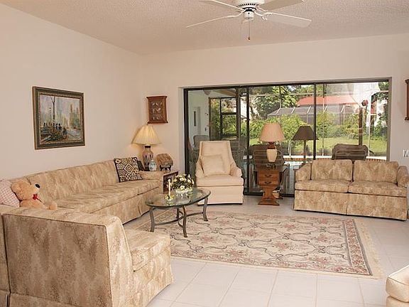 3rd image of 4933 Silkwood Dr