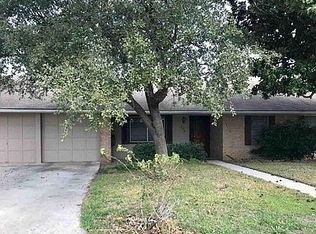 508 E Kerr St, Burnet, TX 78611