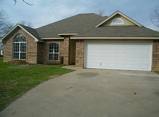 2205 County Road 801b, Cleburne, TX 76031