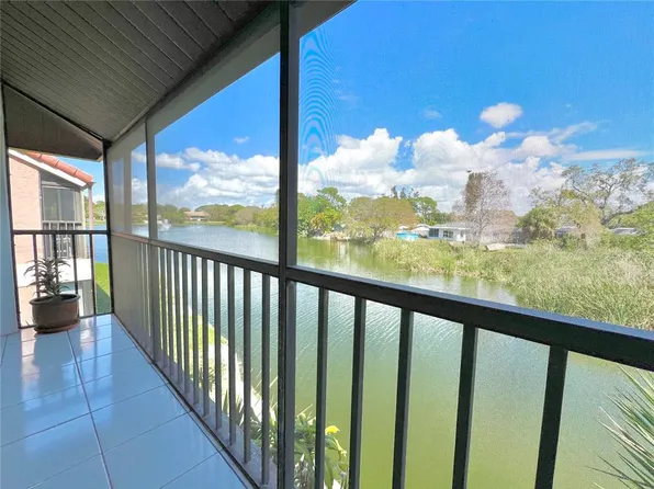 3013 Clark Rd APT 11, Sarasota, FL 34231