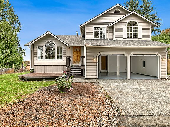 3rd image of 26604 NE Miller St