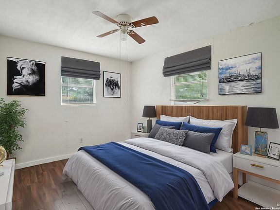 4th image of 210 Princeton