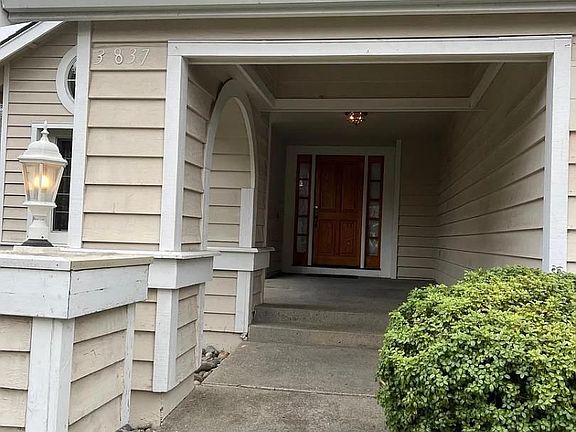 2nd image of 3837 Thompson Creek Ct
