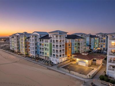 3738 Sandpiper Rd APT 218B, Virginia Beach, VA, 23456