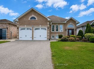 623 Glen Cedar Cres, Innisfil, ON L9S2J4