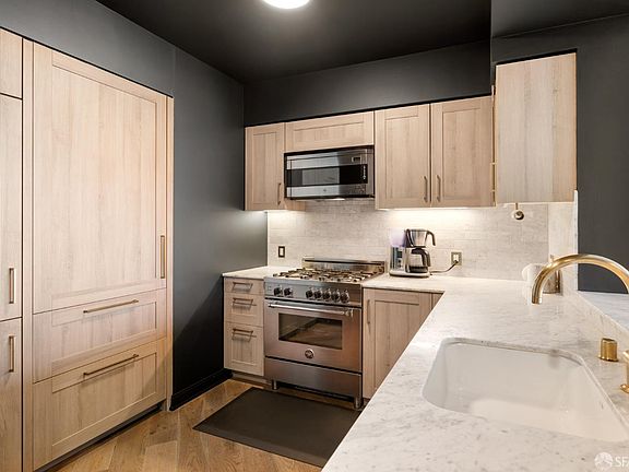 4th image of 401 Harrison St APT 14A