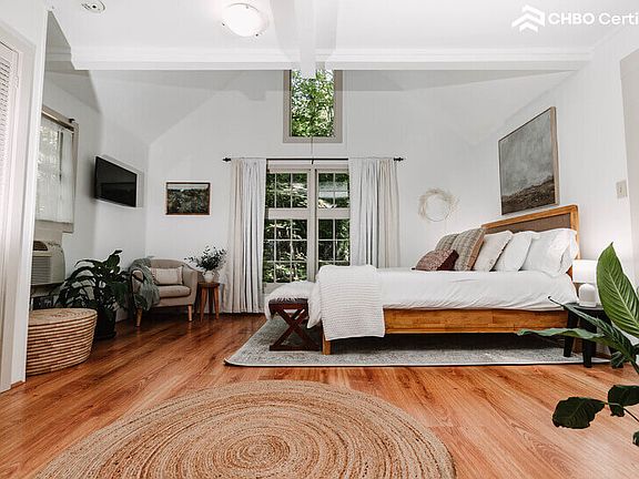 Perfect blend of cozy and spacious.