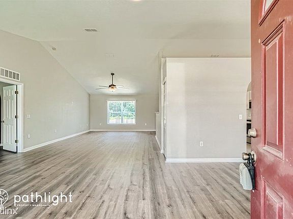 5th image of 7810 Sloewood Dr