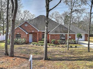 407 Mackintosh Dr, Magnolia, TX 77354