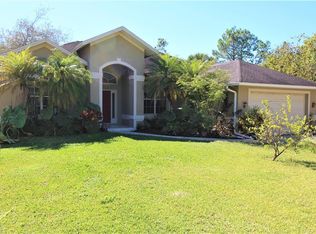 6226 Star Grass Ln, Naples, FL 34116