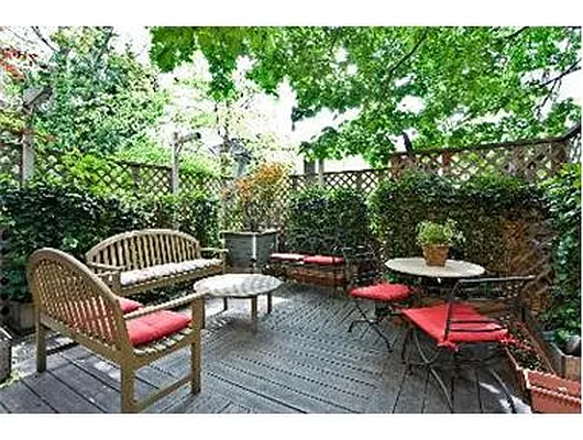 Rented by Douglas Elliman | media 37