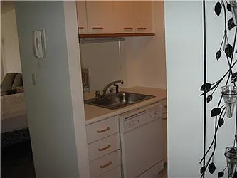 Rented by RELO REDAC INC.