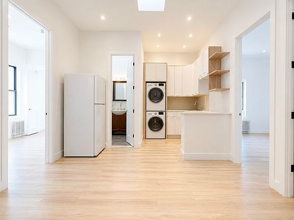 3rd image of 185 Troutman St #2A