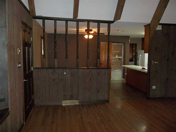 5th image of 1133 Lakewood Ln