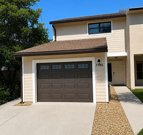 1746 Ocean Grove Dr — Photo 1
