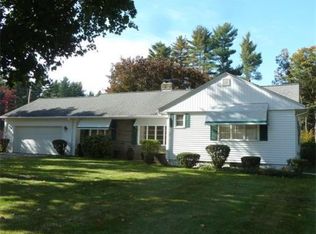 43 Brooklawn Rd, Wilbraham, MA 01095